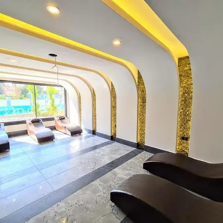 Konak Cleopatra Twin Towers 2 Plus 1 Apartment