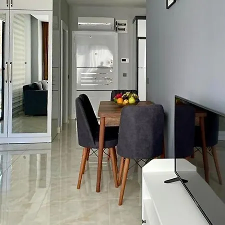 Konak Cleopatra Twin Towers 2 Plus 1 Apartment *