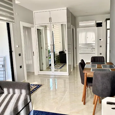 Konak Cleopatra Twin Towers 2 Plus 1 *